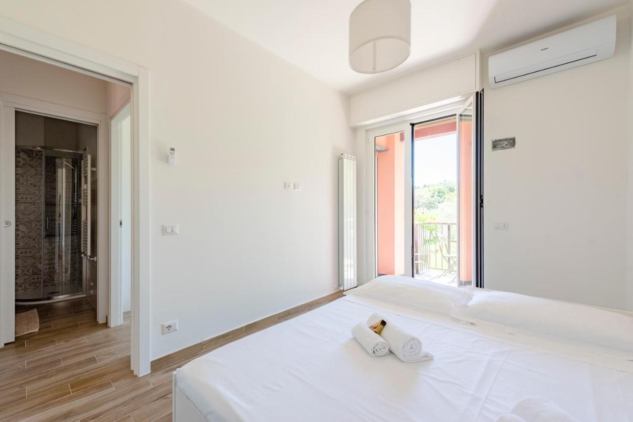 Joivy Lele Apartment With Swimming Pool Rapallo Exterior photo