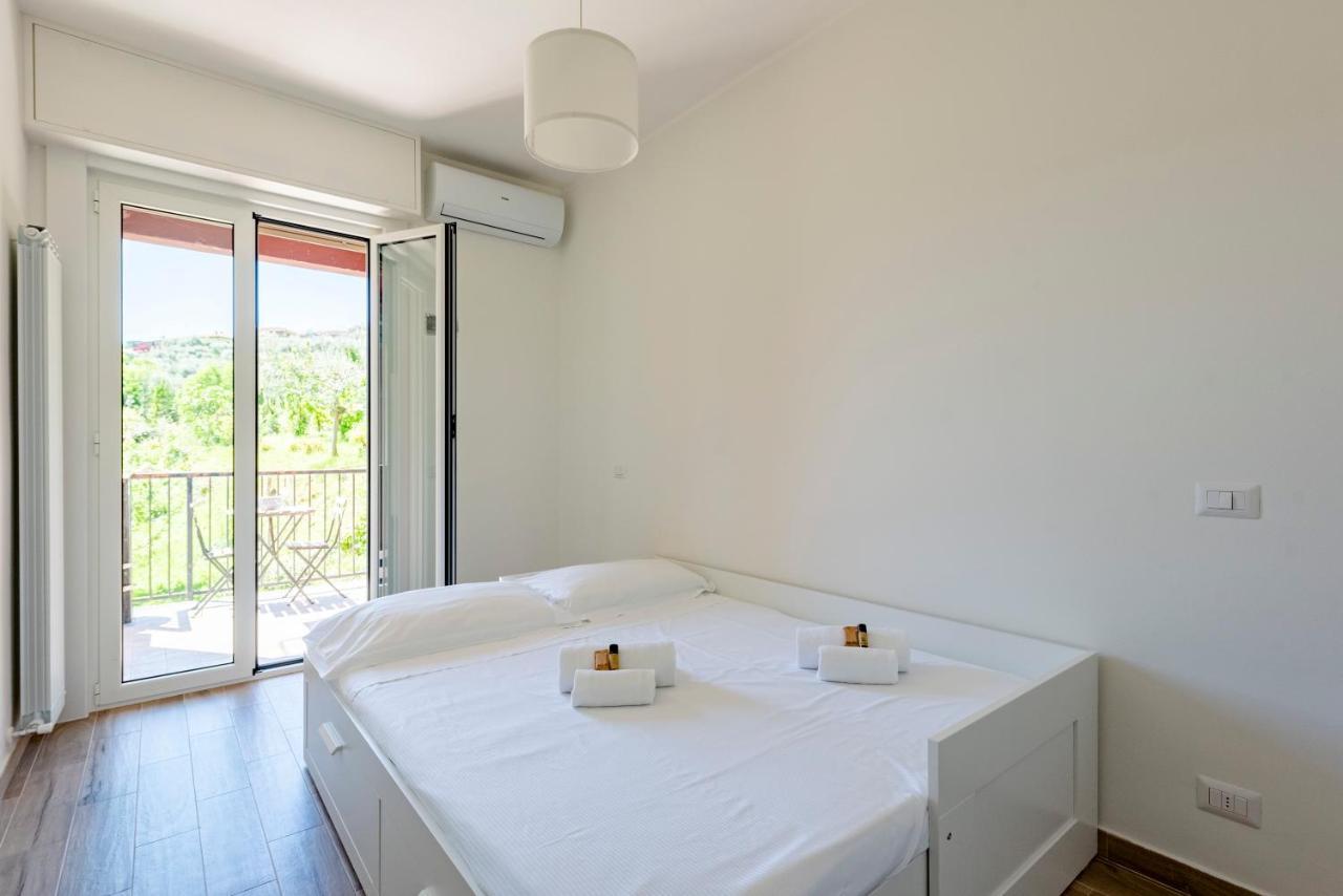 Joivy Lele Apartment With Swimming Pool Rapallo Exterior photo